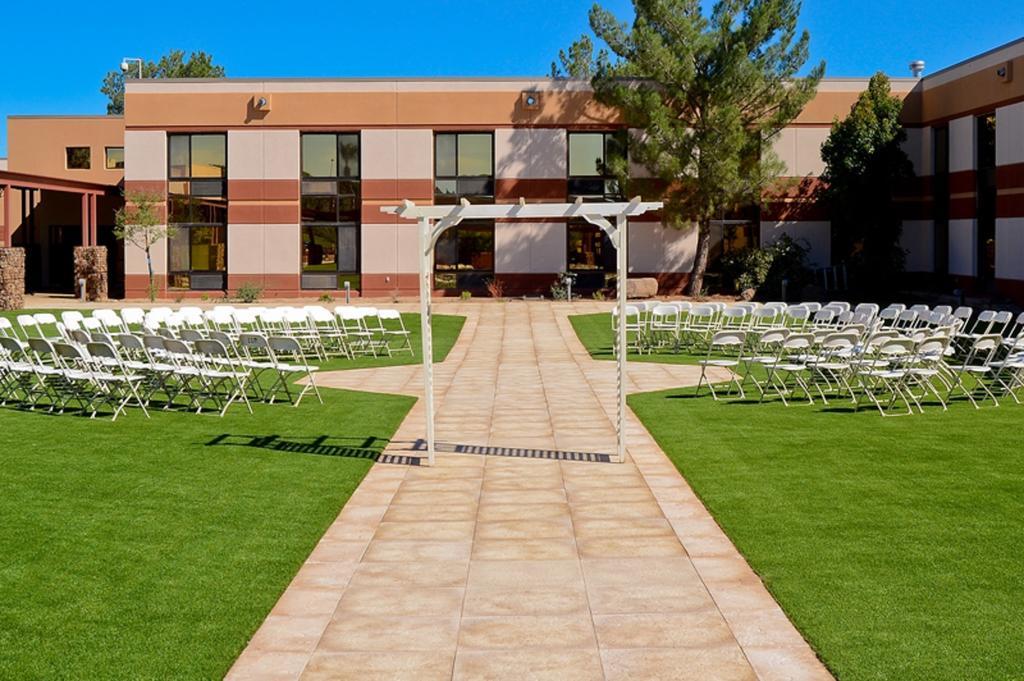 Apache Gold Resort Hotel & Casino Globe Bagian luar foto